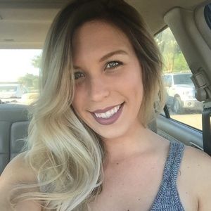 Meet your Posher, Chelsie